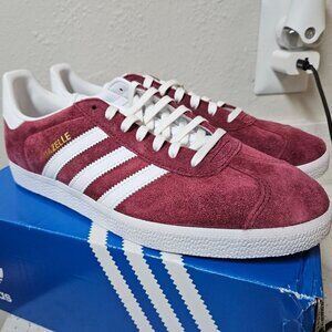 Adidas Gazelle Size 10 mens/11 womens or 11 mens/12 womens Red White New